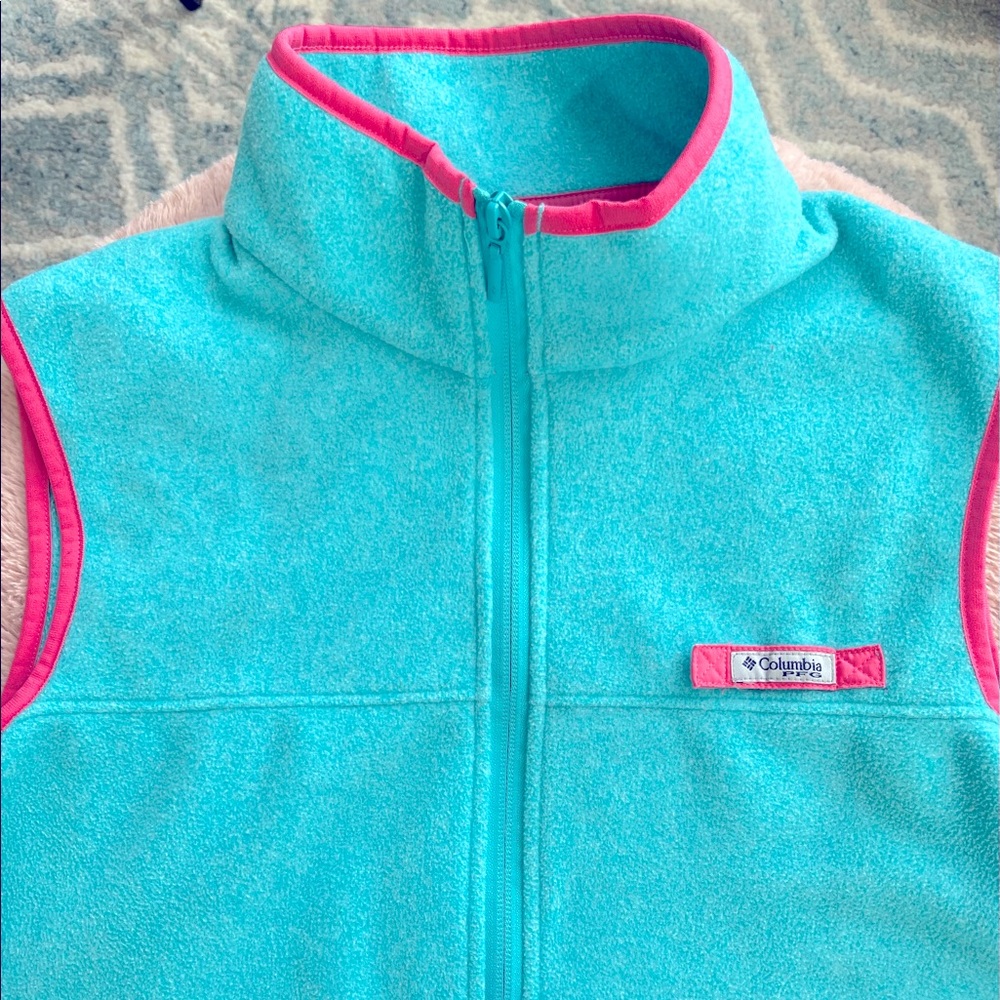 Columbia Women’s PFG fleece vest